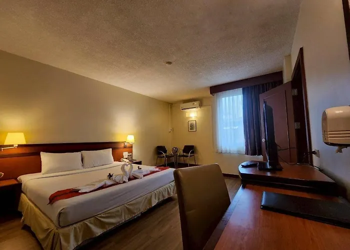 Hatyai Golden Crown Hotel Hat Yai